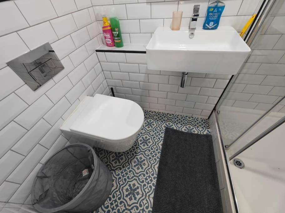 New Studio Flat In Old Street - Zone 1 Apartment ลอนดอน ภายนอก รูปภาพ